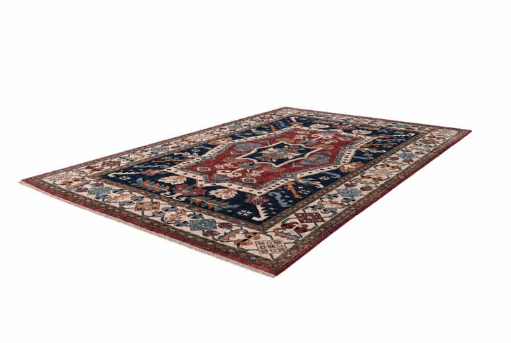Detail image of 6' 8 x 10' 2 Hand Knotted Heriz Rug