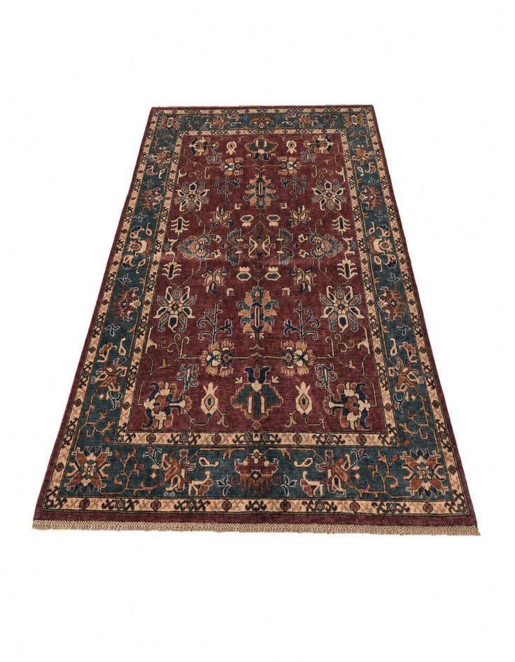 Detail image of 5' 9 x 7' 10 Hand Knotted Heriz Rug