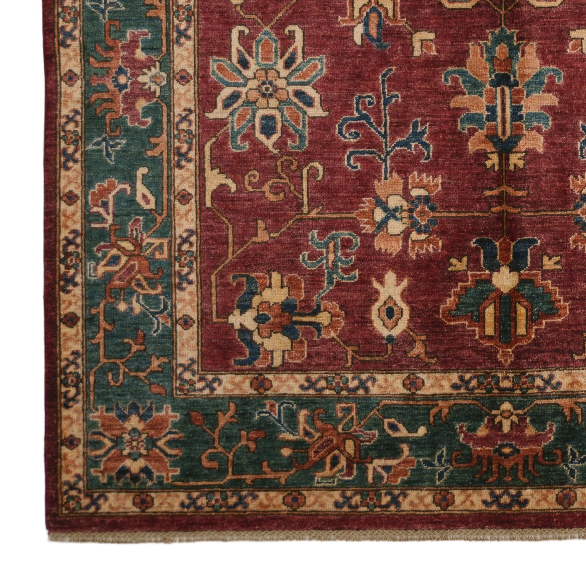5' 9 x 7' 10 Hand Knotted Heriz Rug