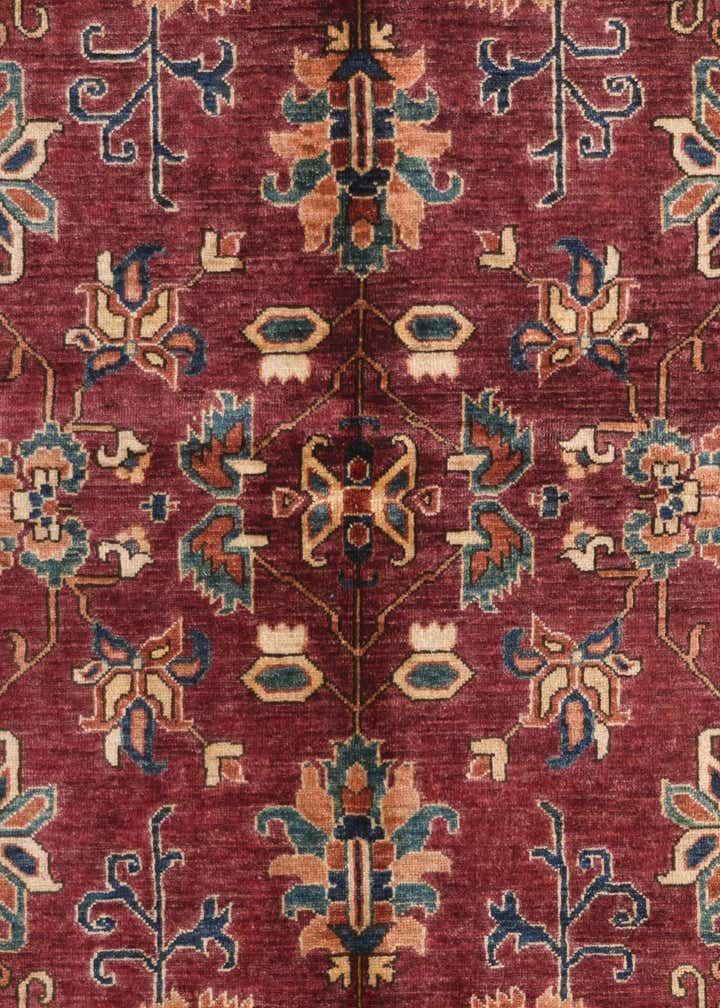 5' 9 x 7' 10 Hand Knotted Heriz Rug