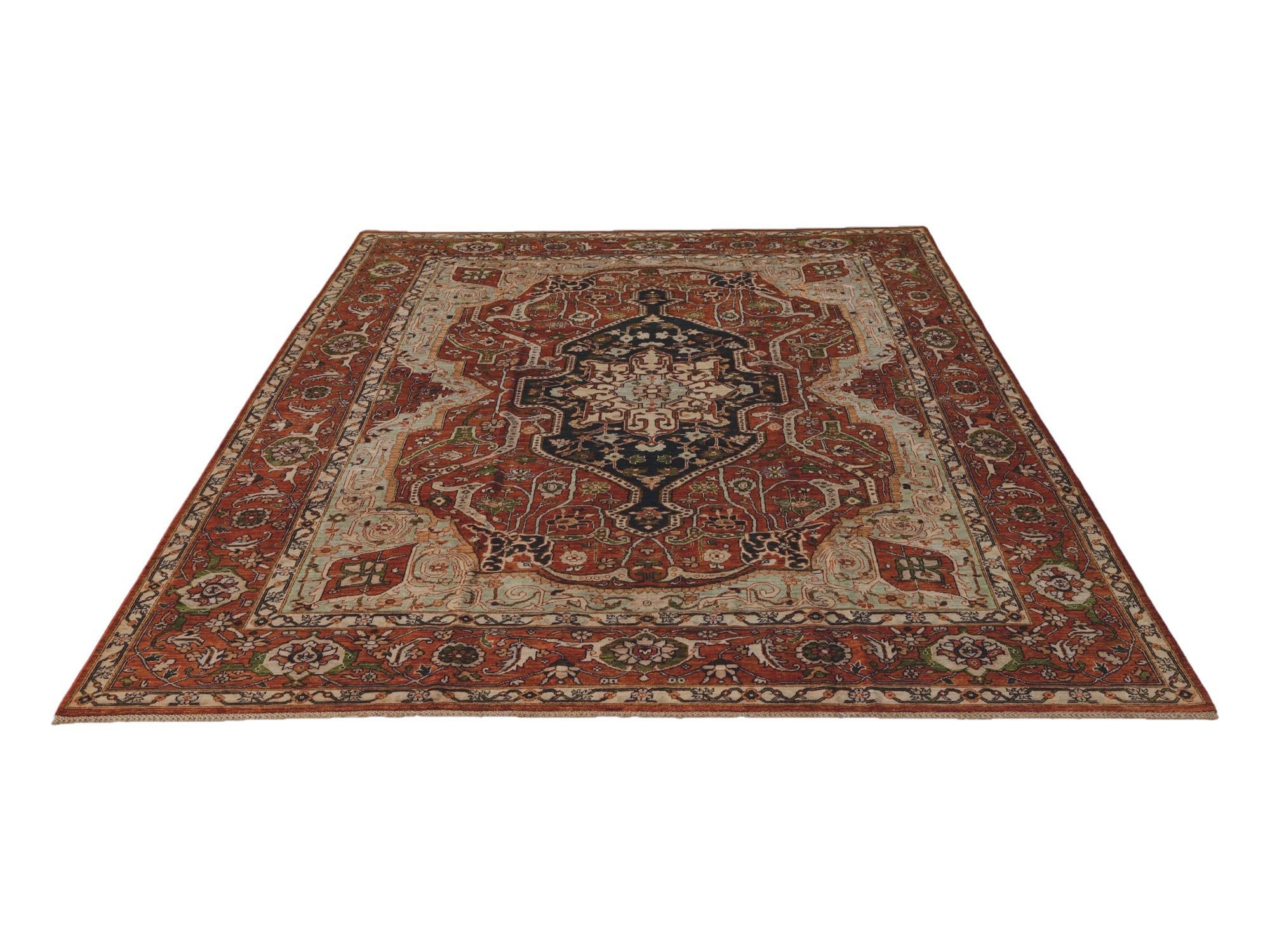 8' 7 x 11' 2 Hand Knotted Heriz Rug