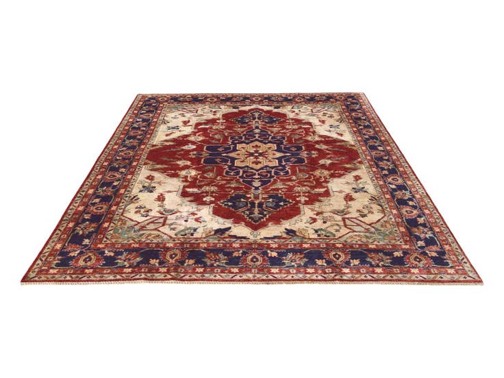 Detail image of 8' 2 x 9' 11 Hand Knotted Heriz Rug