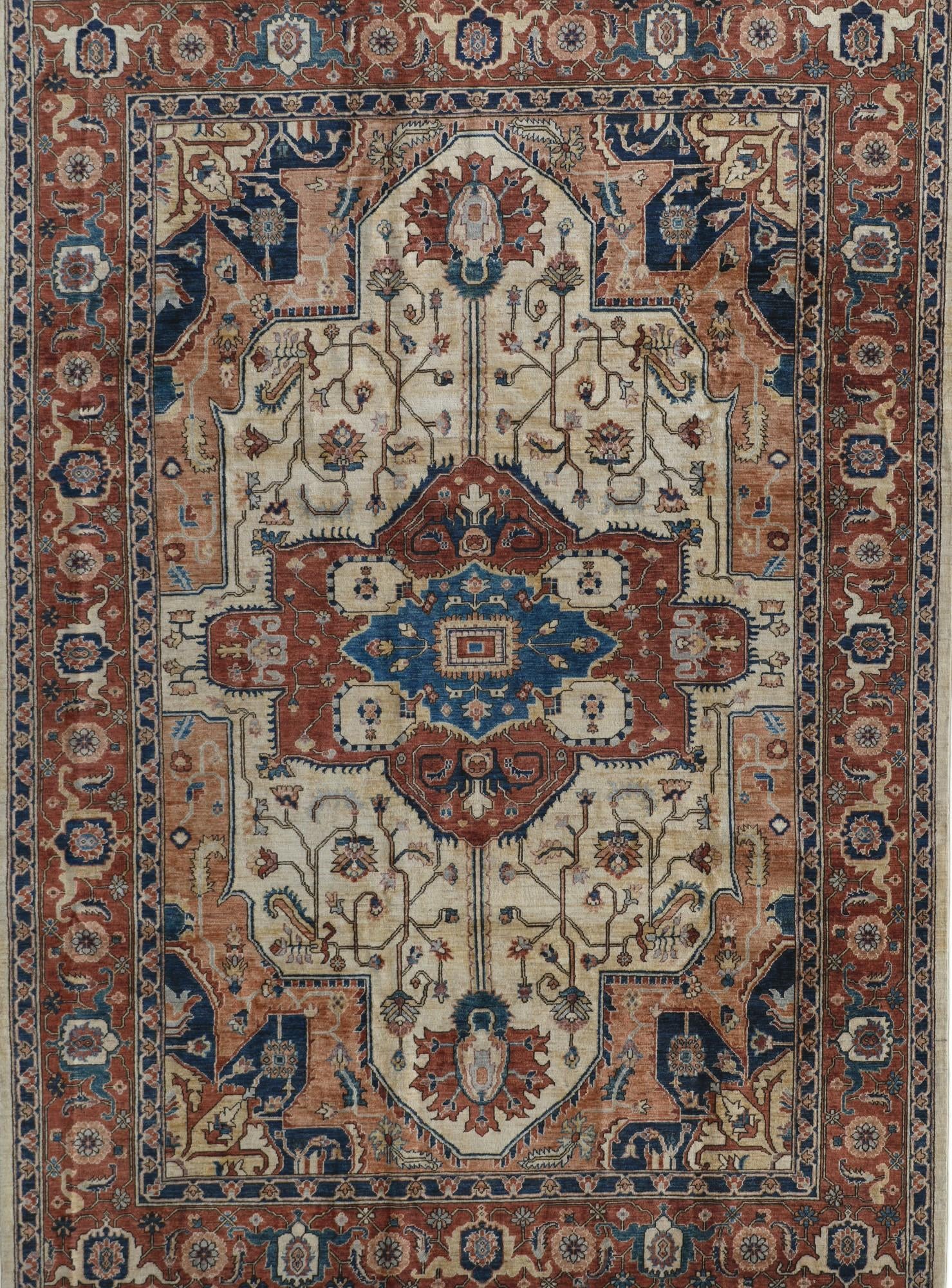 8' 3 x 11' 10 Hand Knotted Heriz Rug