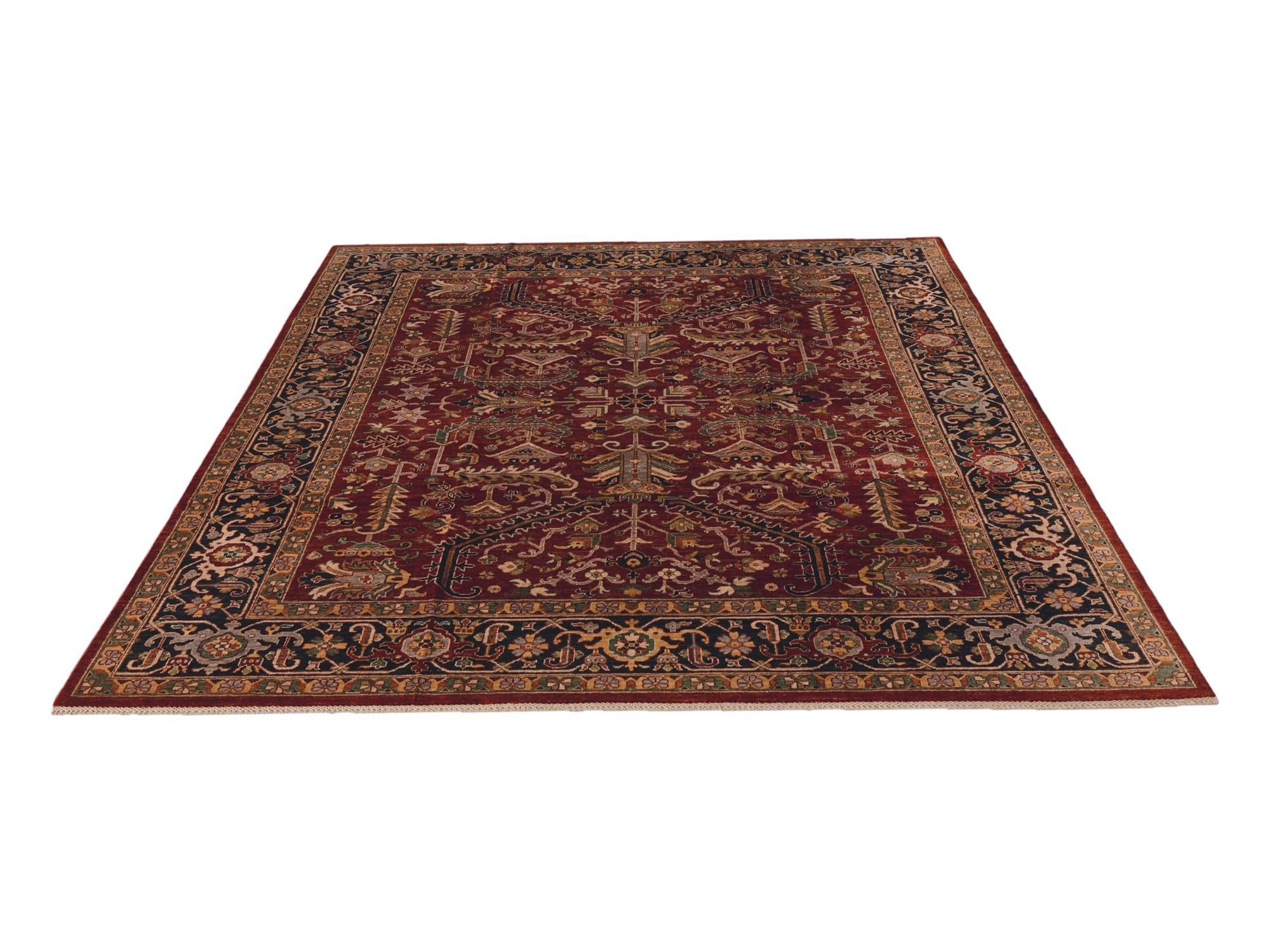 8' 1 x 9' 11 Hand Knotted Heriz Rug