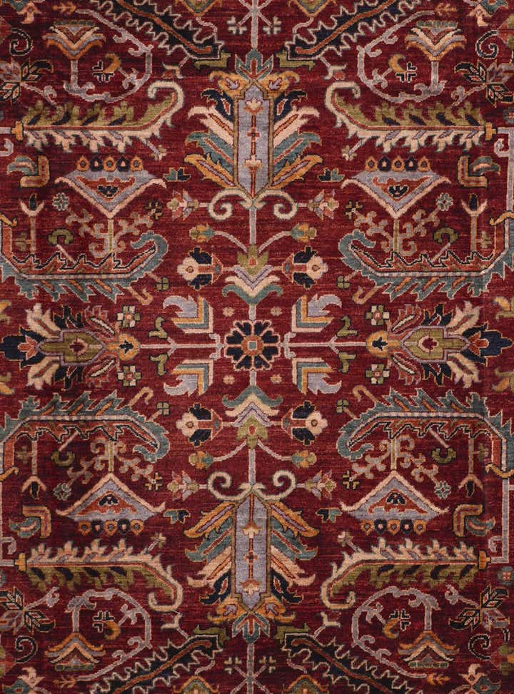 8' 1 x 9' 11 Hand Knotted Heriz Rug