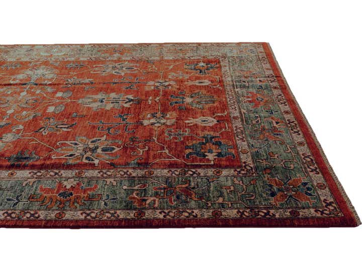 6' 7 x 9' 10 Hand Knotted Heriz Rug