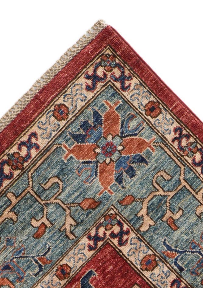 Detail image of 6' 7 x 9' 10 Hand Knotted Heriz Rug
