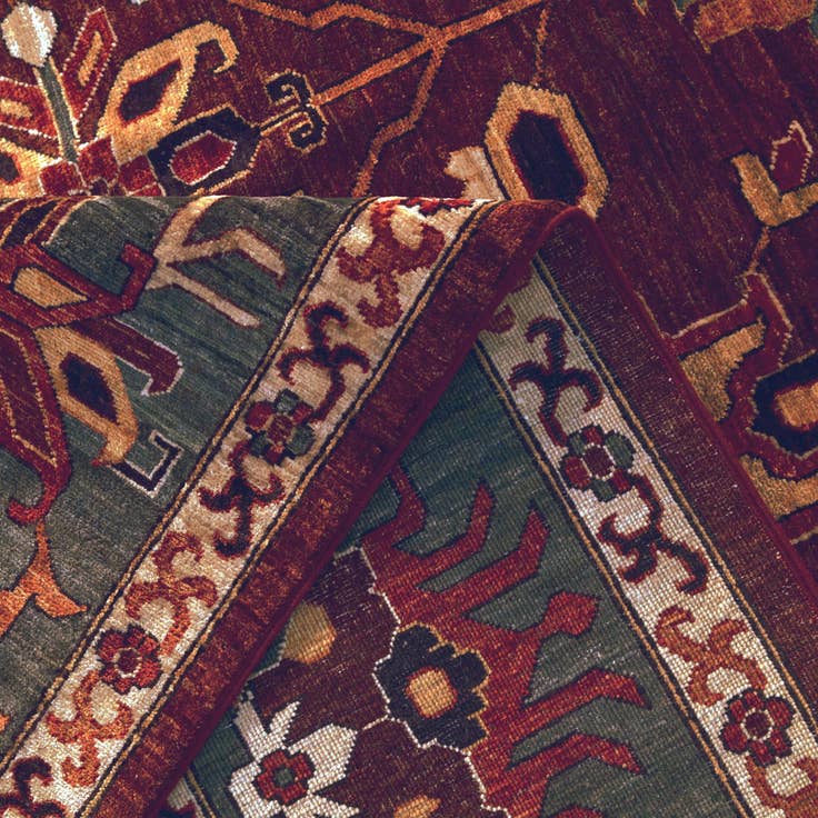 Detail image of 8' 2 x 11' 6 Hand Knotted Heriz Rug
