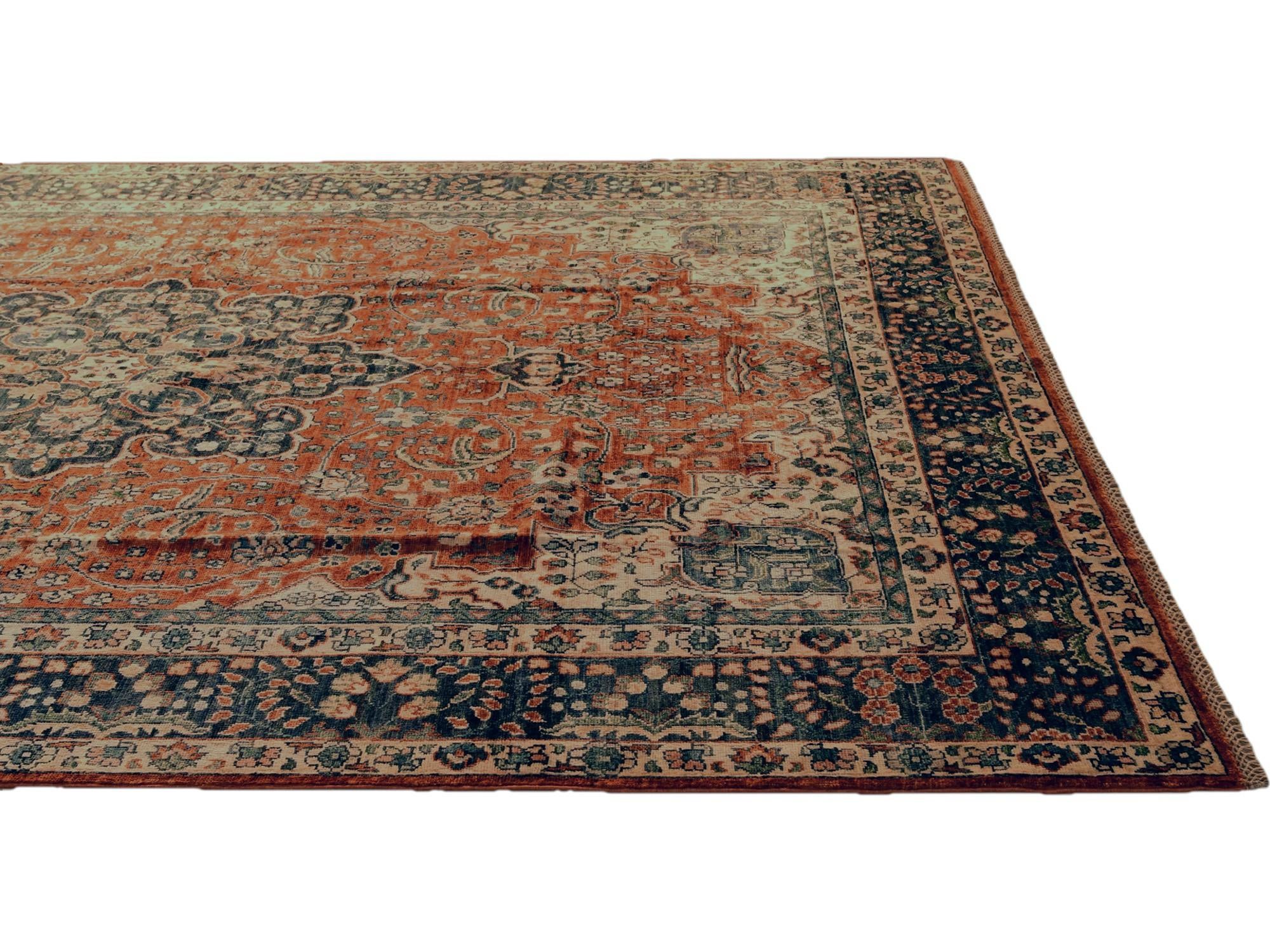 6' 10 x 9' 9 Hand Knotted Heriz Rug