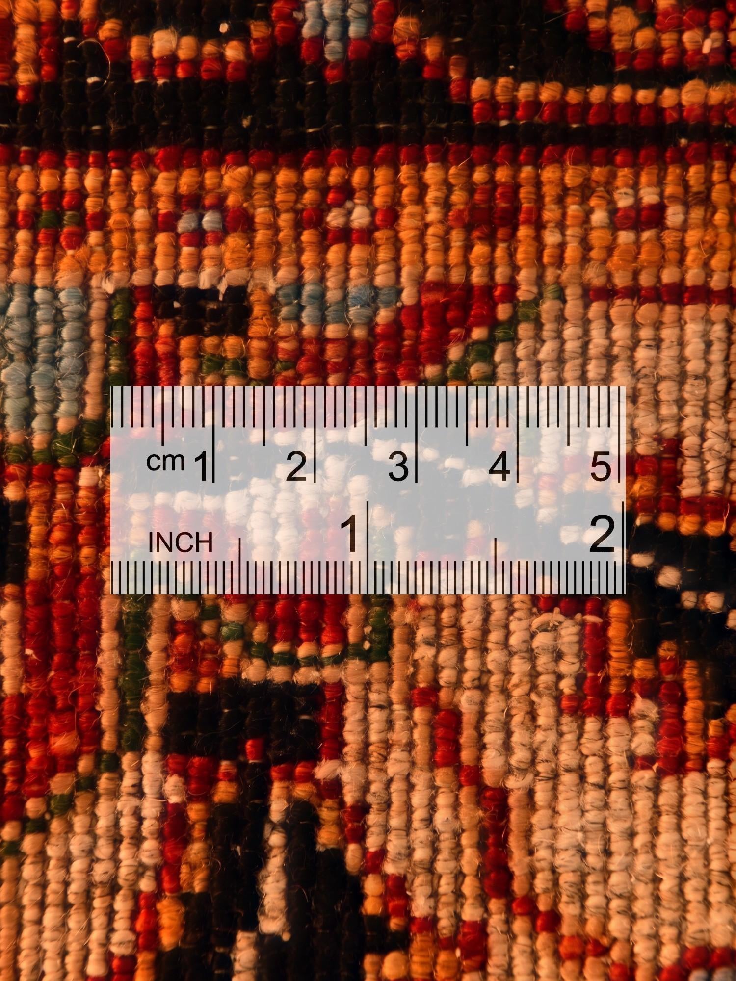 2' 9 x 4' Hand Knotted Heriz Rug