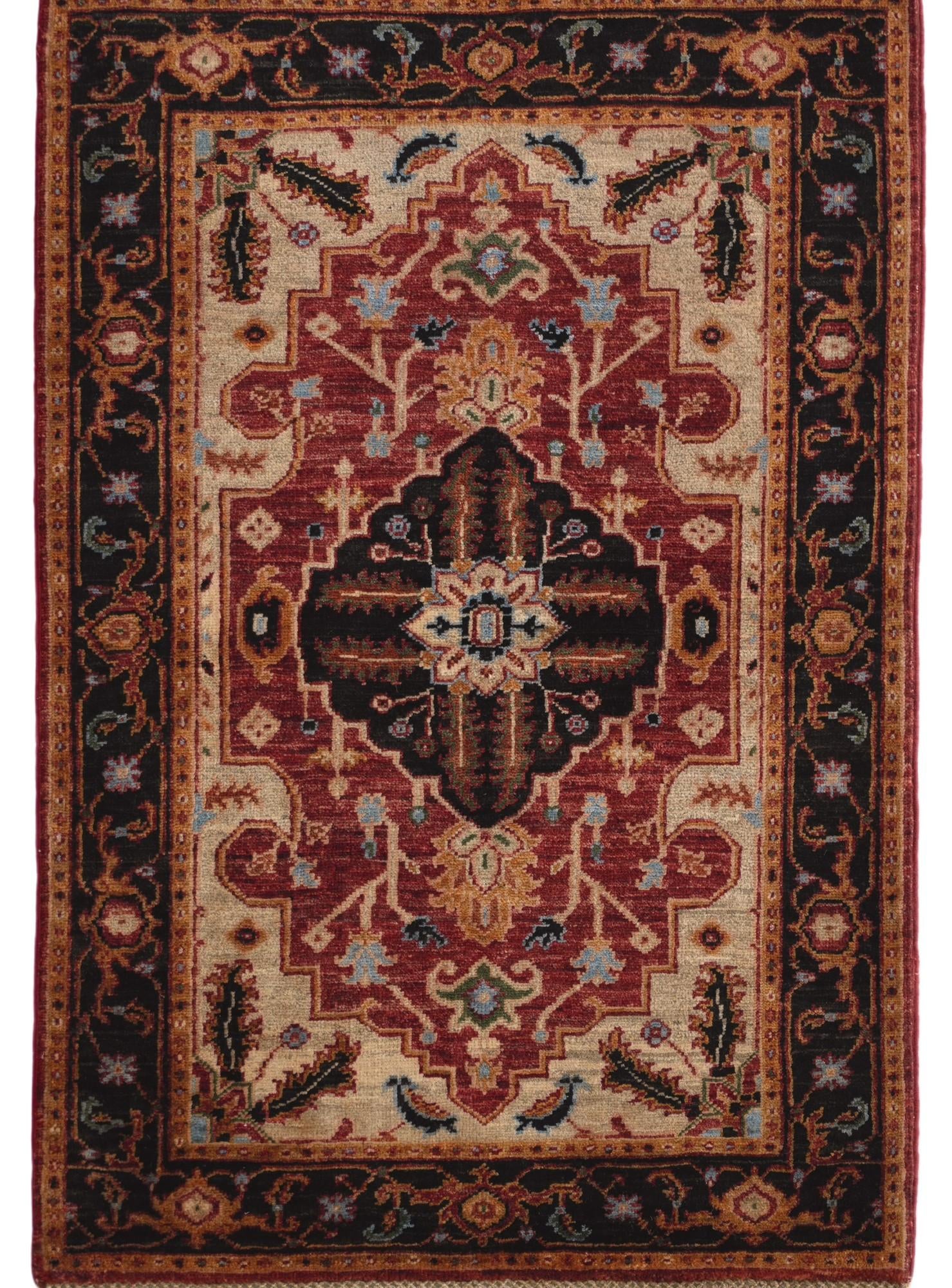 2' 9 x 4' Hand Knotted Heriz Rug