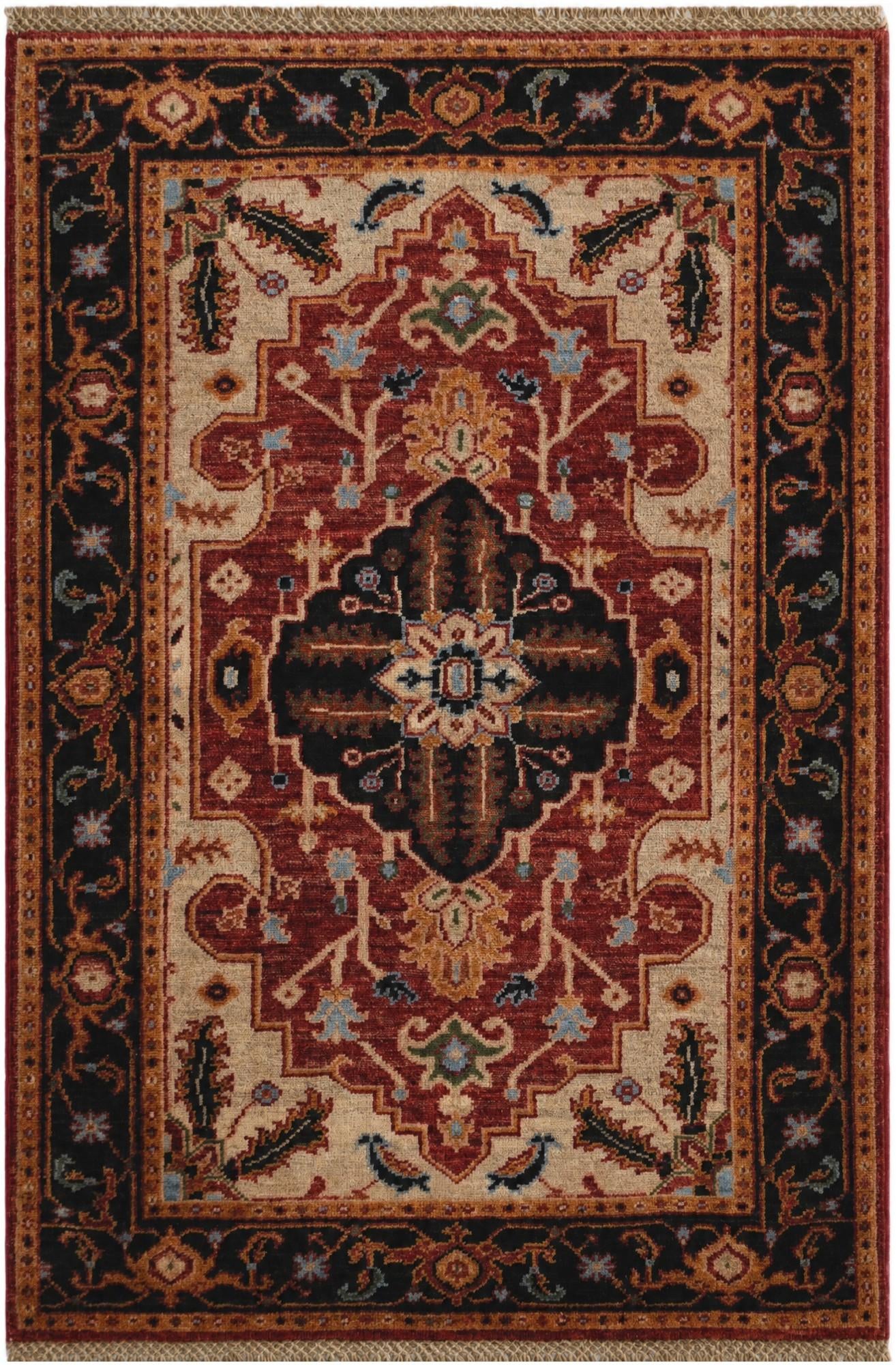 2' 9 x 4' Hand Knotted Heriz Rug
