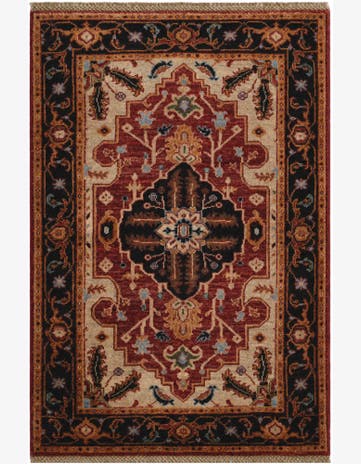 2' 9 x 4' Hand Knotted Heriz Rug