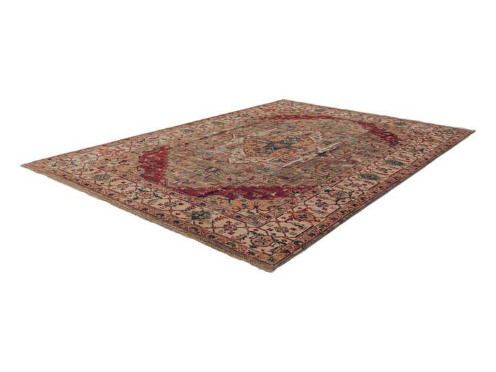 6' 10 x 9' 10 Hand Knotted Heriz Rug