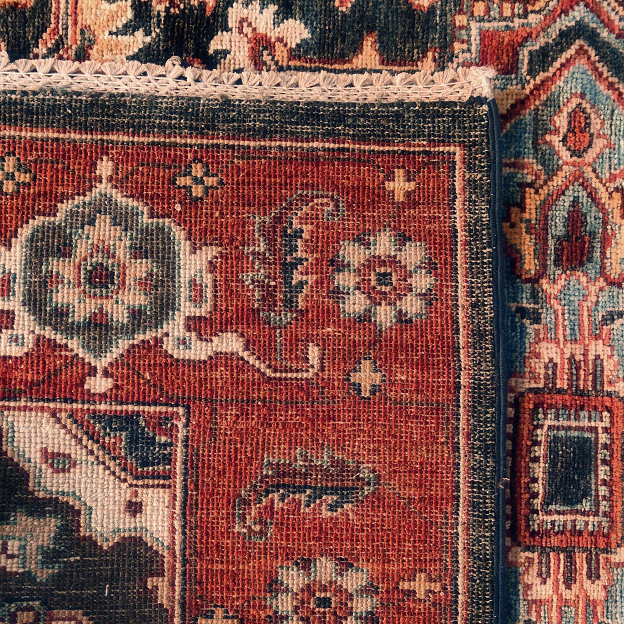 120cm x 175cm Hand Knotted Heriz Rug