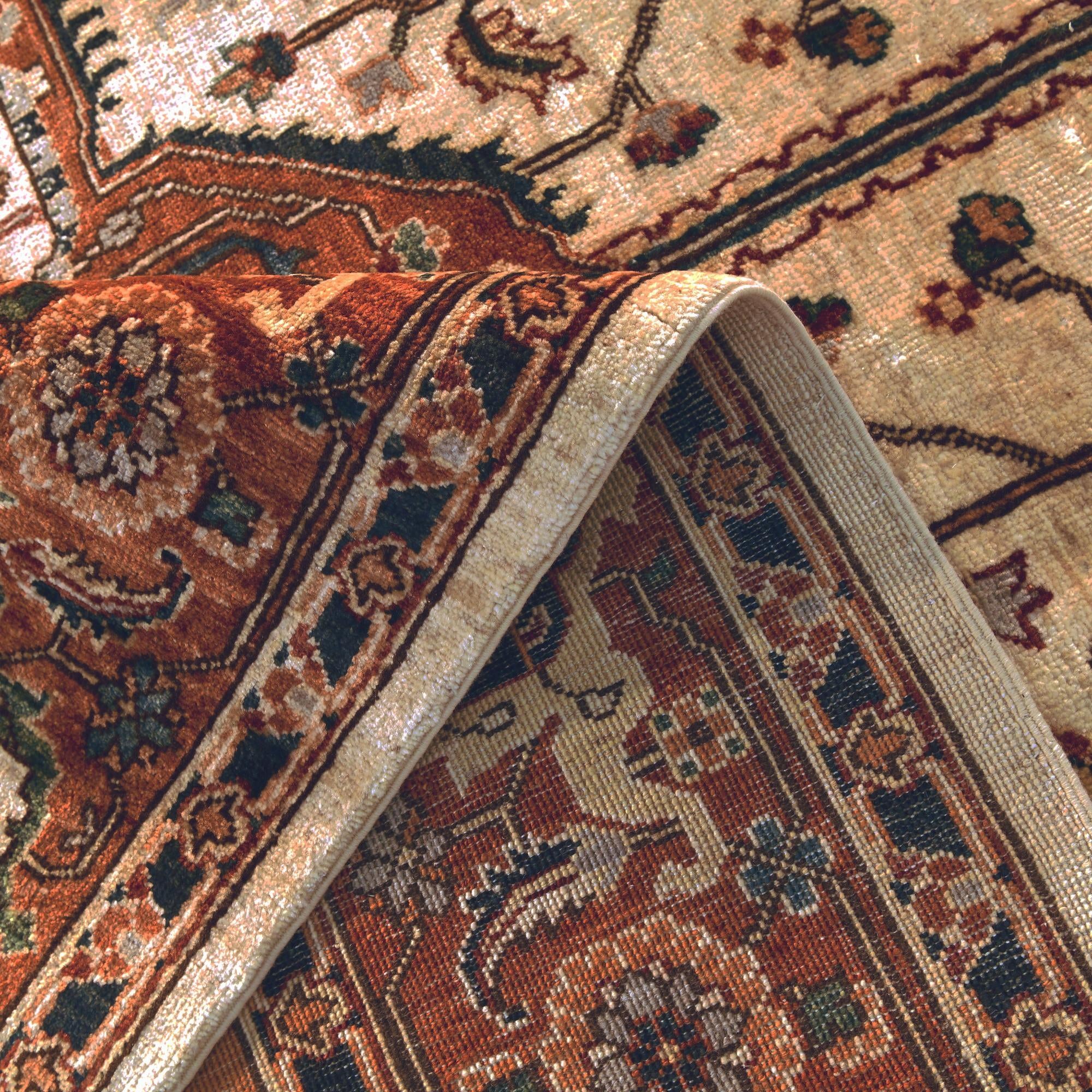 6' 9 x 9' 11 Hand Knotted Heriz Rug