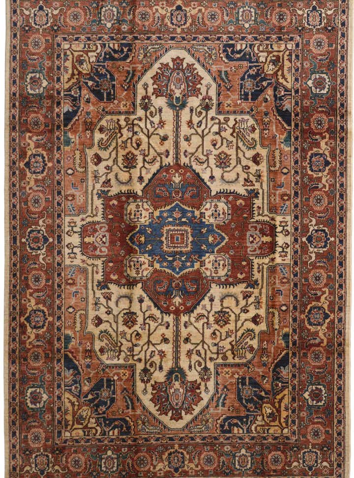 6' 9 x 9' 11 Hand Knotted Heriz Rug