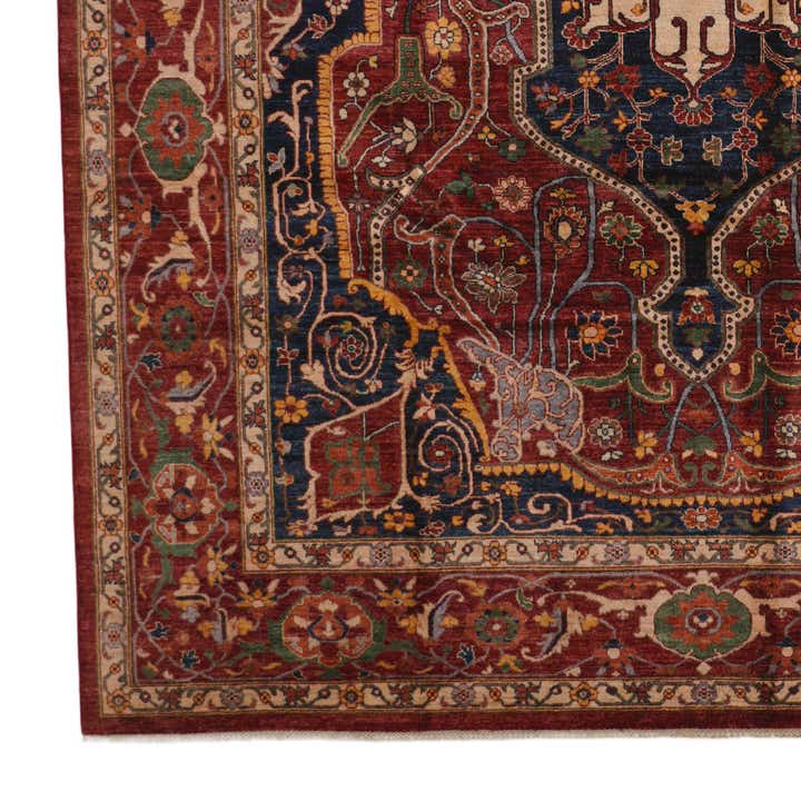 9' 3 x 11' 11 Hand Knotted Heriz Rug