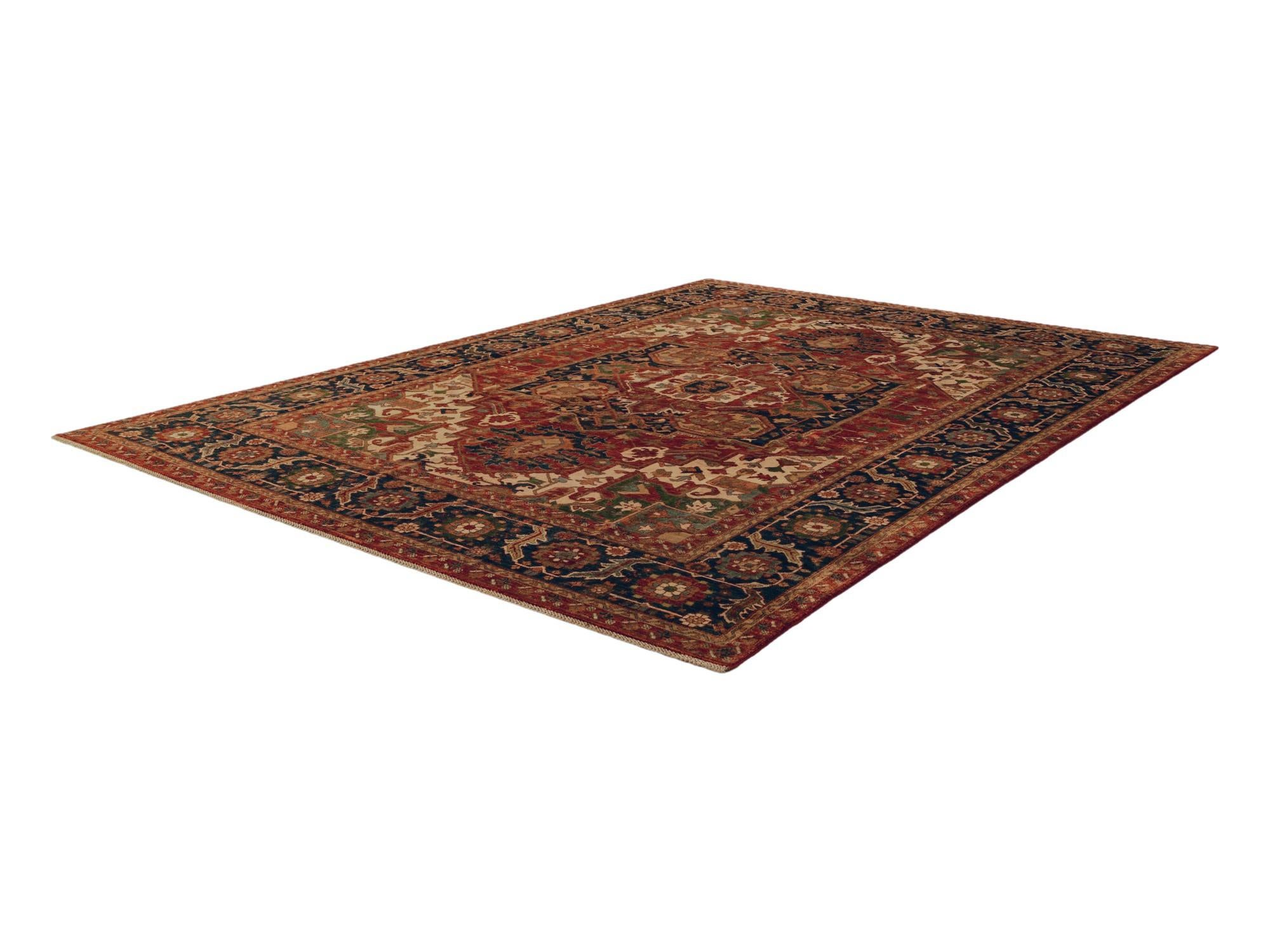 10' x 13' 8 Hand Knotted Heriz Rug