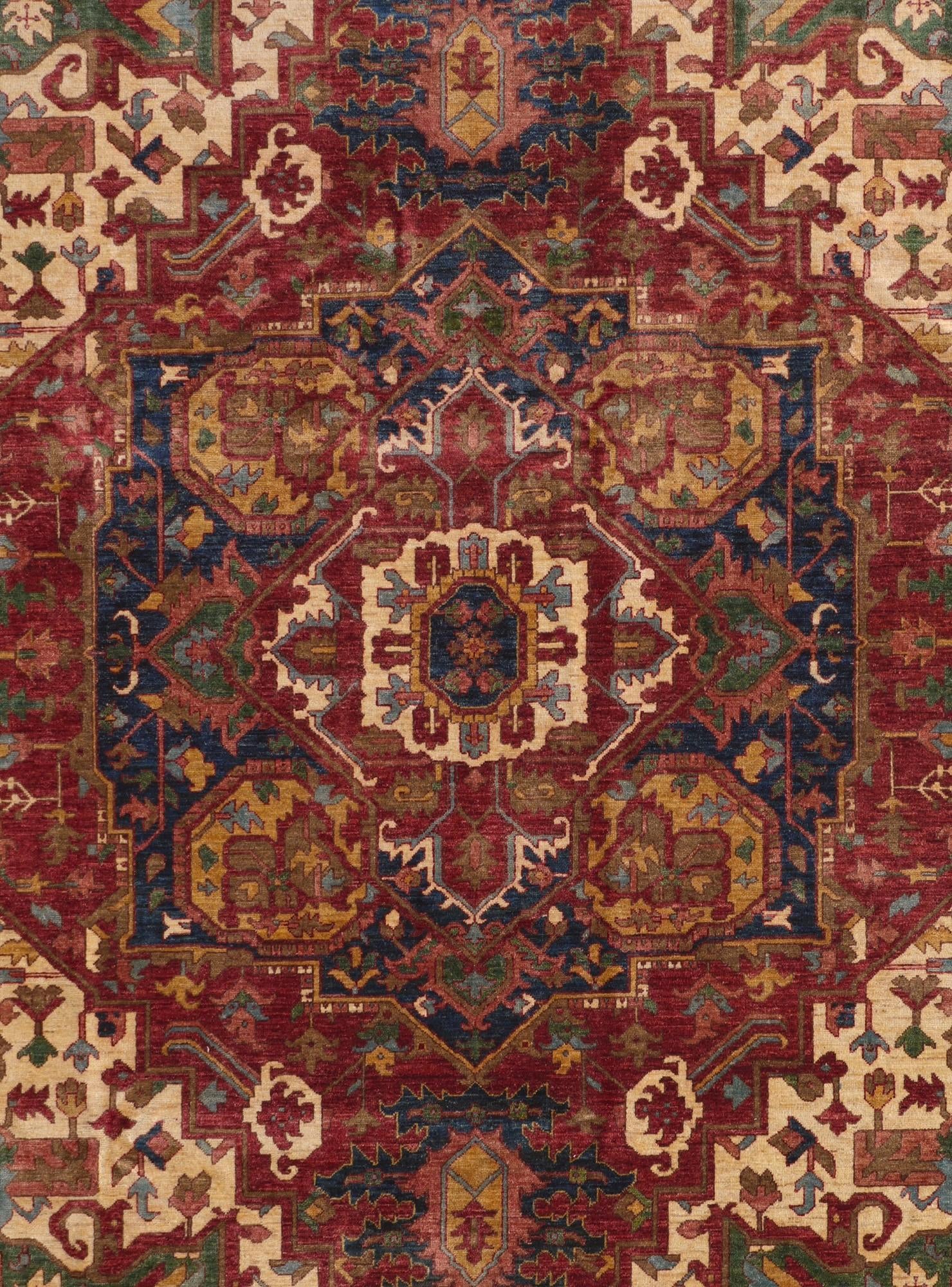 10' x 13' 8 Hand Knotted Heriz Rug