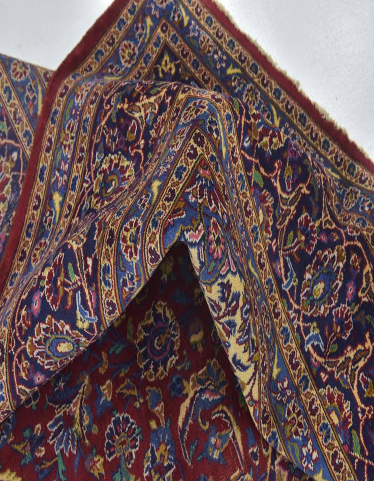 Detail image of 10' x 13' 5 Hand Knotted Kashan Persian Wool Rug