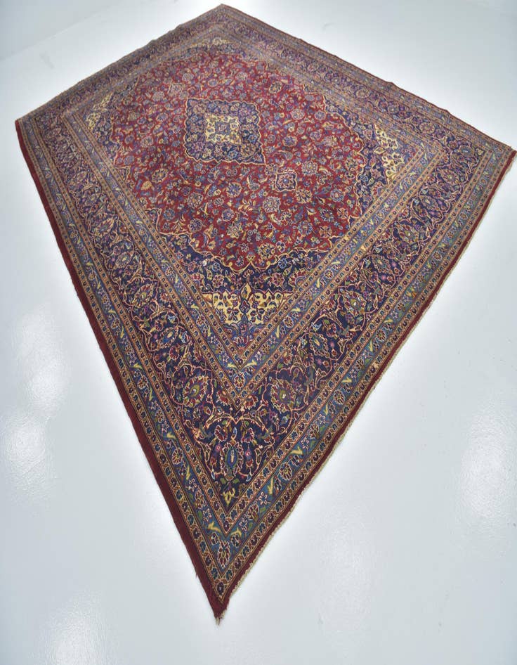 Detail image of 10' x 13' 5 Hand Knotted Kashan Persian Wool Rug