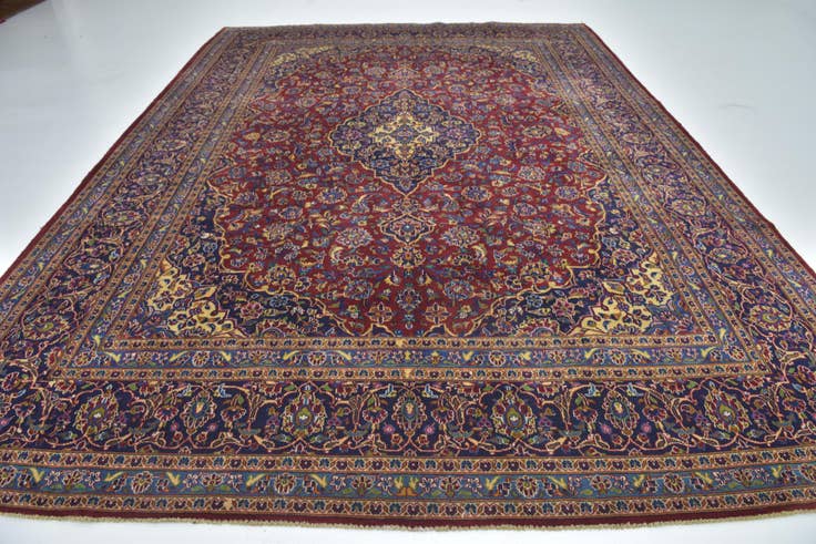 Detail image of 10' x 13' 5 Hand Knotted Kashan Persian Wool Rug
