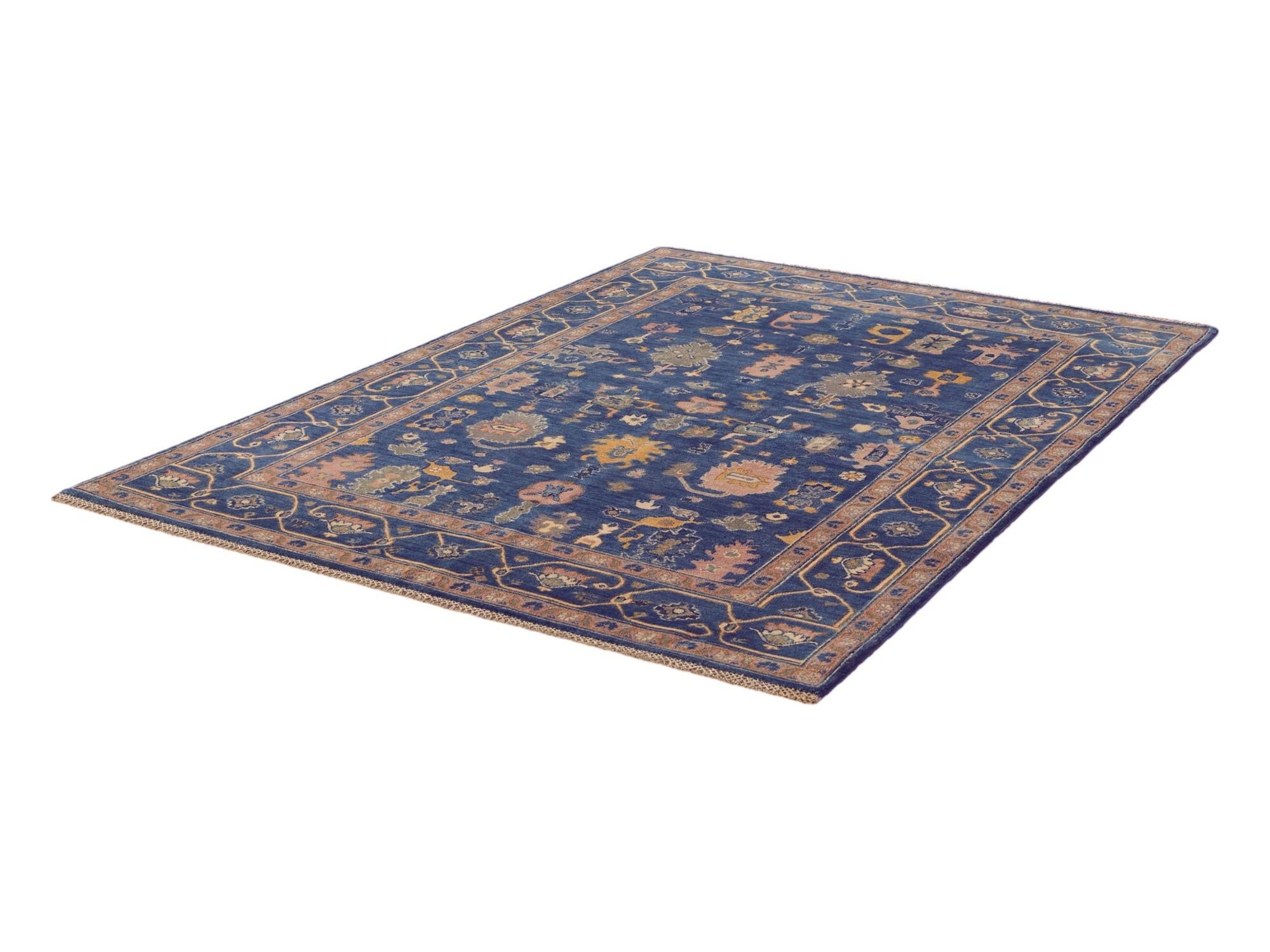 5' 7 x 7' 11 Hand Knotted Kazak Rug