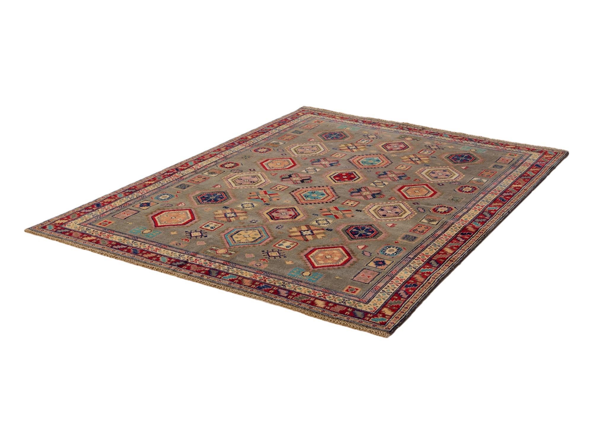 5' 8 x 7' 7 Hand Knotted Kazak Rug