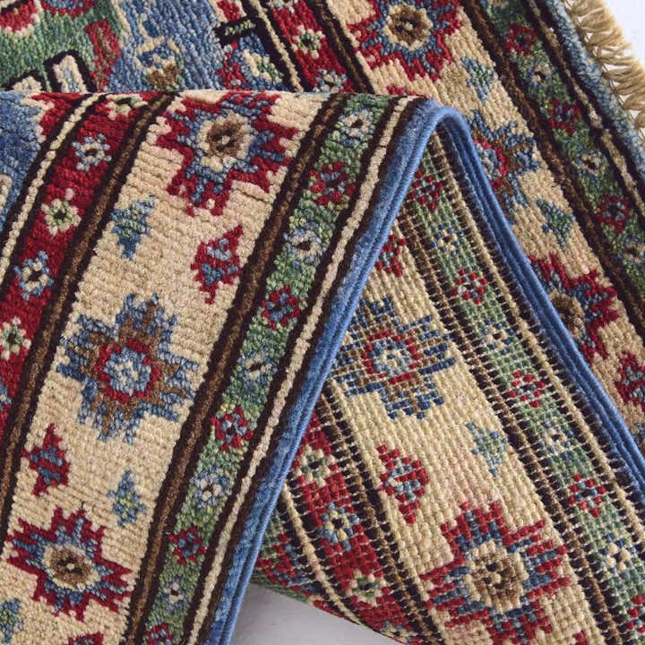 2' x 3' Hand Knotted Kazak Rug