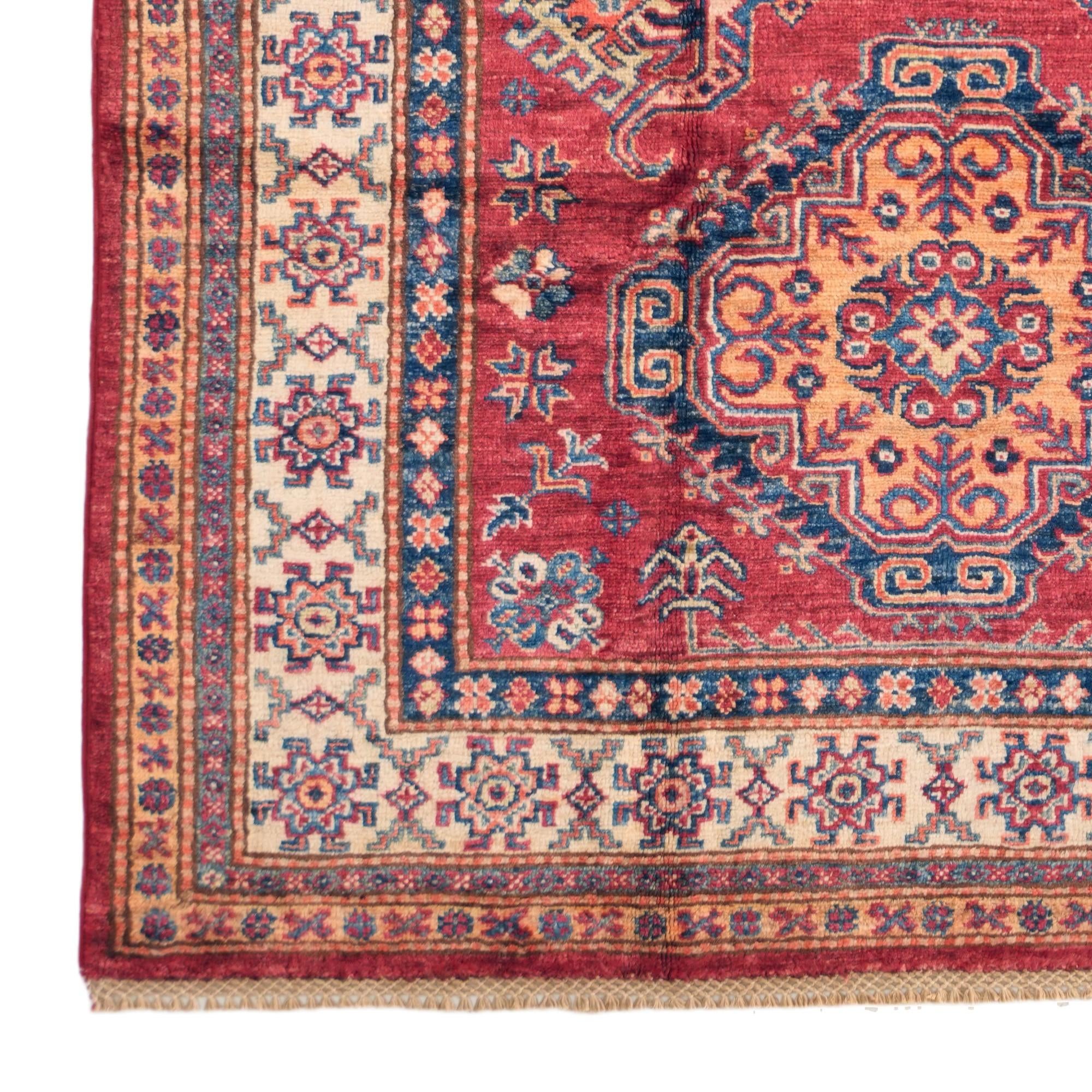 4' x 6' 2 Hand Knotted Kazak Rug