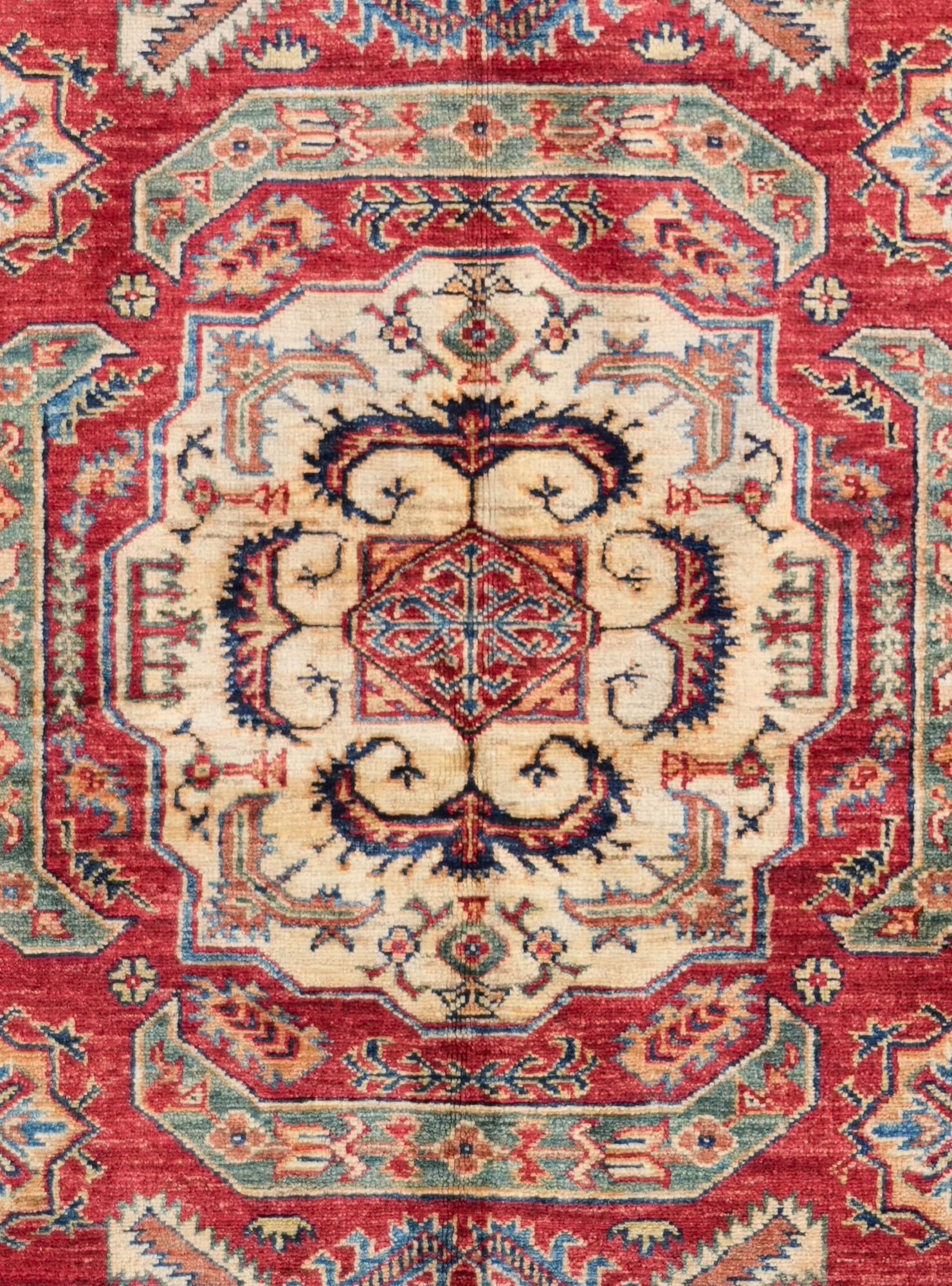 4' 11 x 6' 11 Hand Knotted Kazak Rug
