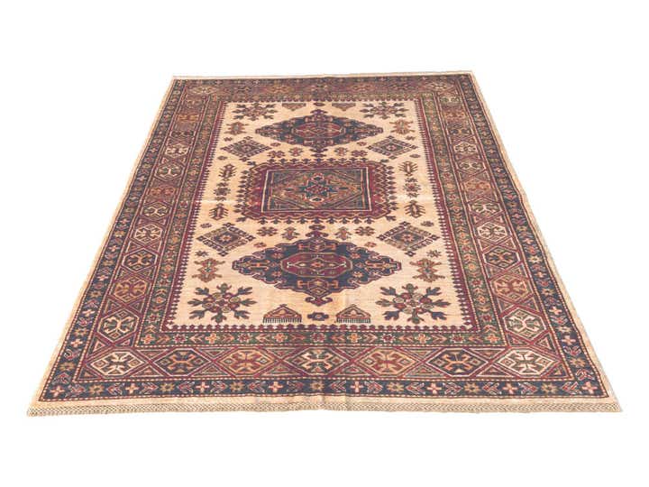 4' 11 x 6' 8 Hand Knotted Kazak Rug