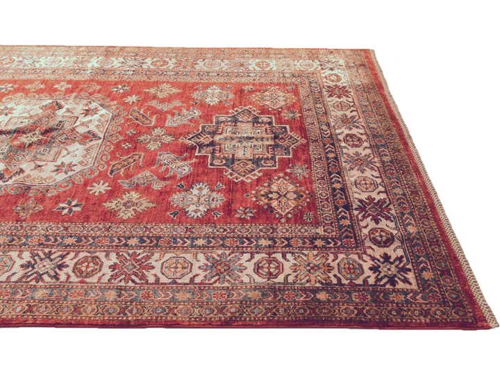 5' 9 x 8' 2 Hand Knotted Kazak Rug