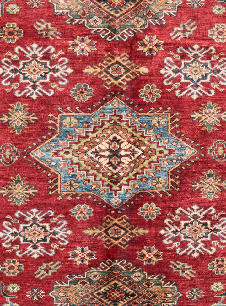 5' 1 x 6' 2 Hand Knotted Kazak Rug