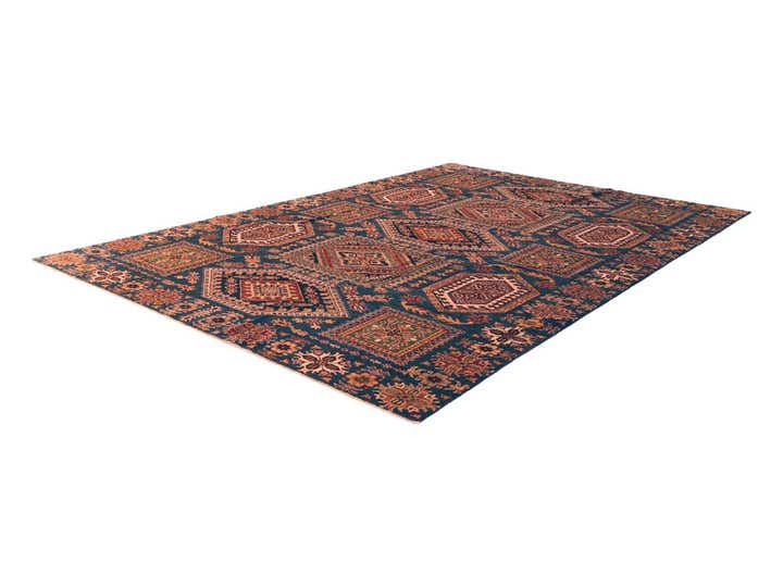 7' 1 x 10' Hand Knotted Kazak Rug