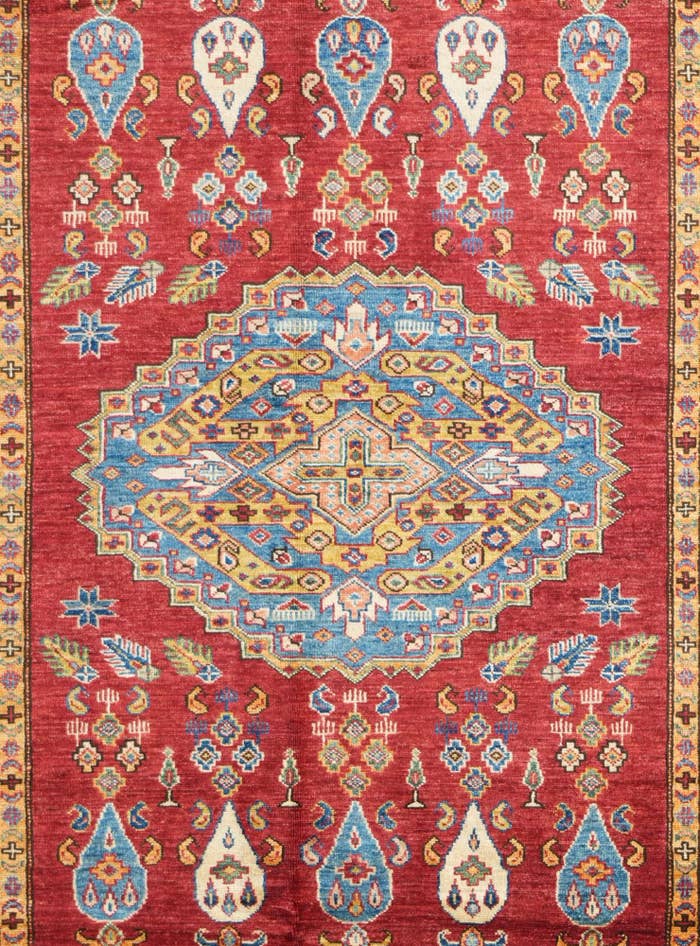 Detail image of 5' 1 x 6' 9 Hand Knotted Kazak Rug