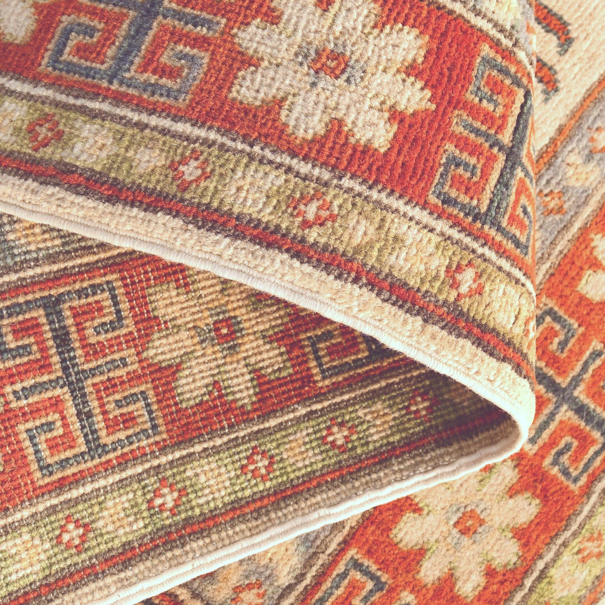 2' 7 x 4' Hand Knotted Kazak Rug