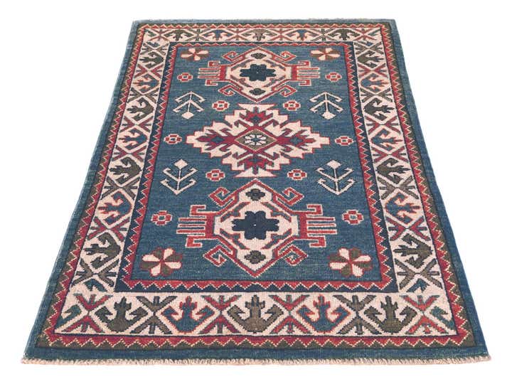 2' 7 x 4' 2 Hand Knotted Kazak Rug