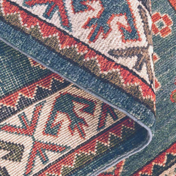 2' 7 x 4' 2 Hand Knotted Kazak Rug