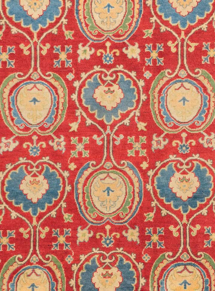6' 11 x 9' 10 Hand Knotted Kazak Rug