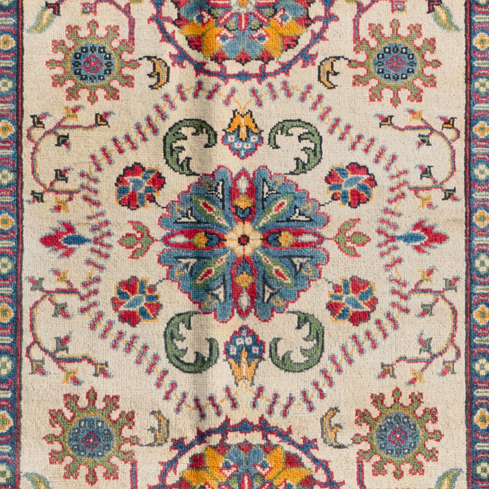 Detail image 9 of 9: 5' 2 x 6' 10 Hand Knotted Kazak Rug