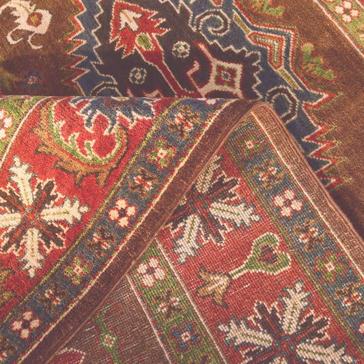 4' 10 x 6' 9 Hand Knotted Kazak Rug