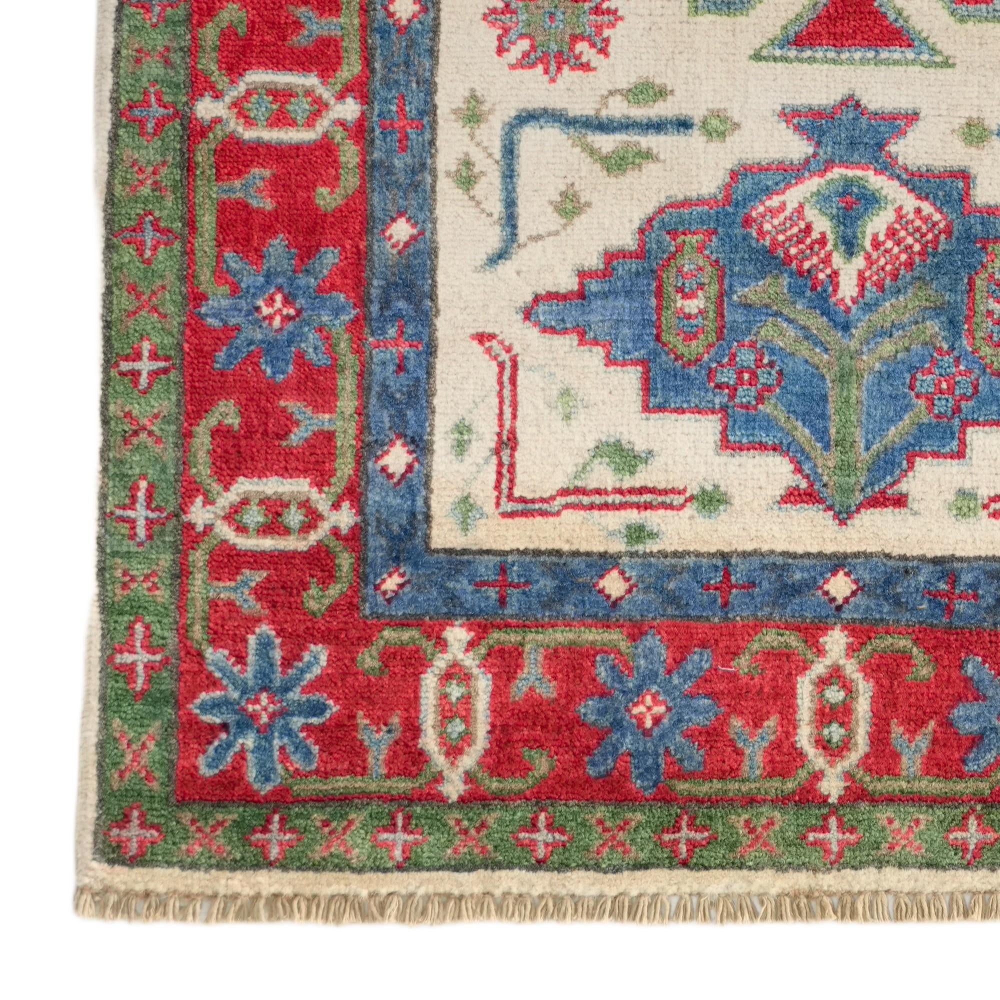 2' 7 x 4' 2 Hand Knotted Kazak Rug