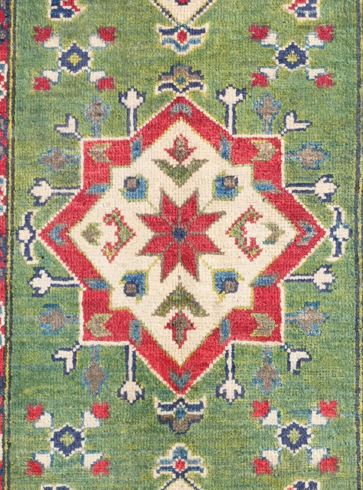 2' 9 x 4' 3 Hand Knotted Kazak Rug