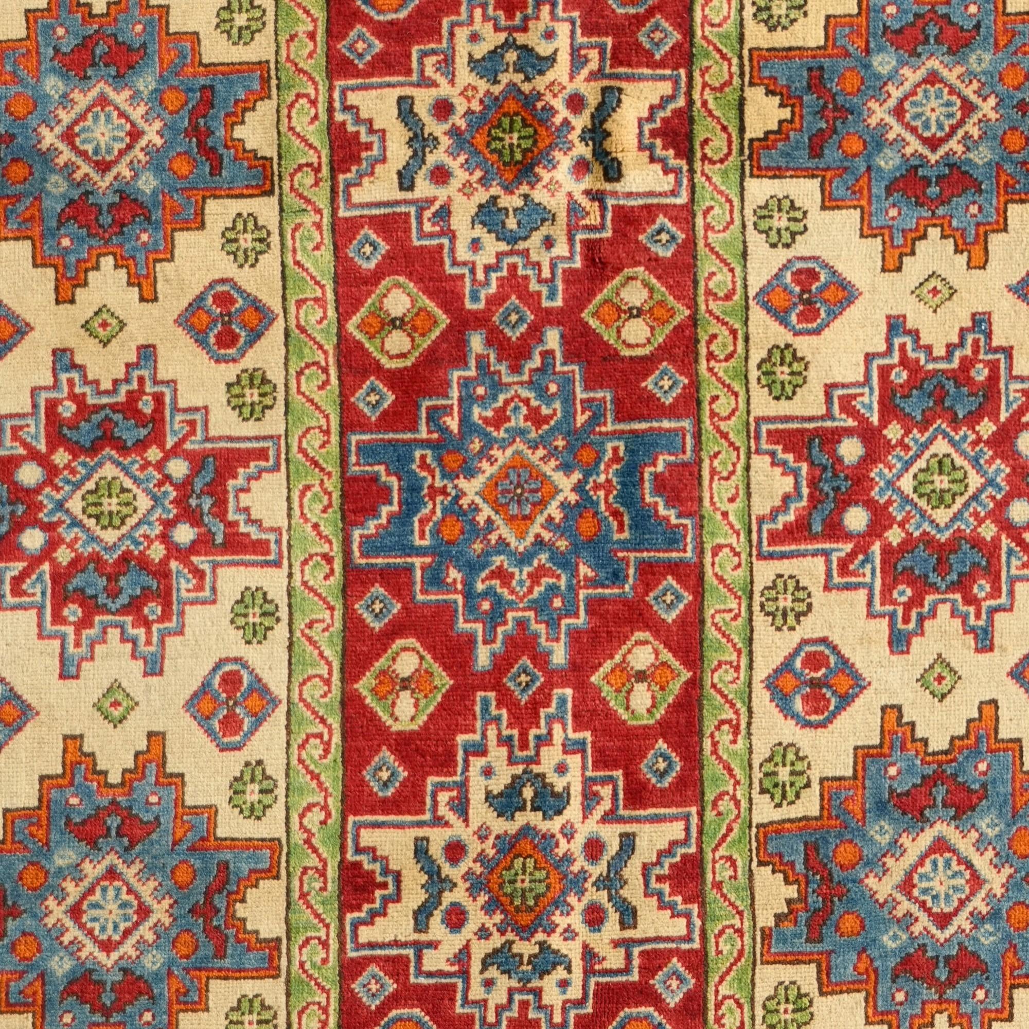 5' 1 x 7' Hand Knotted Kazak Rug