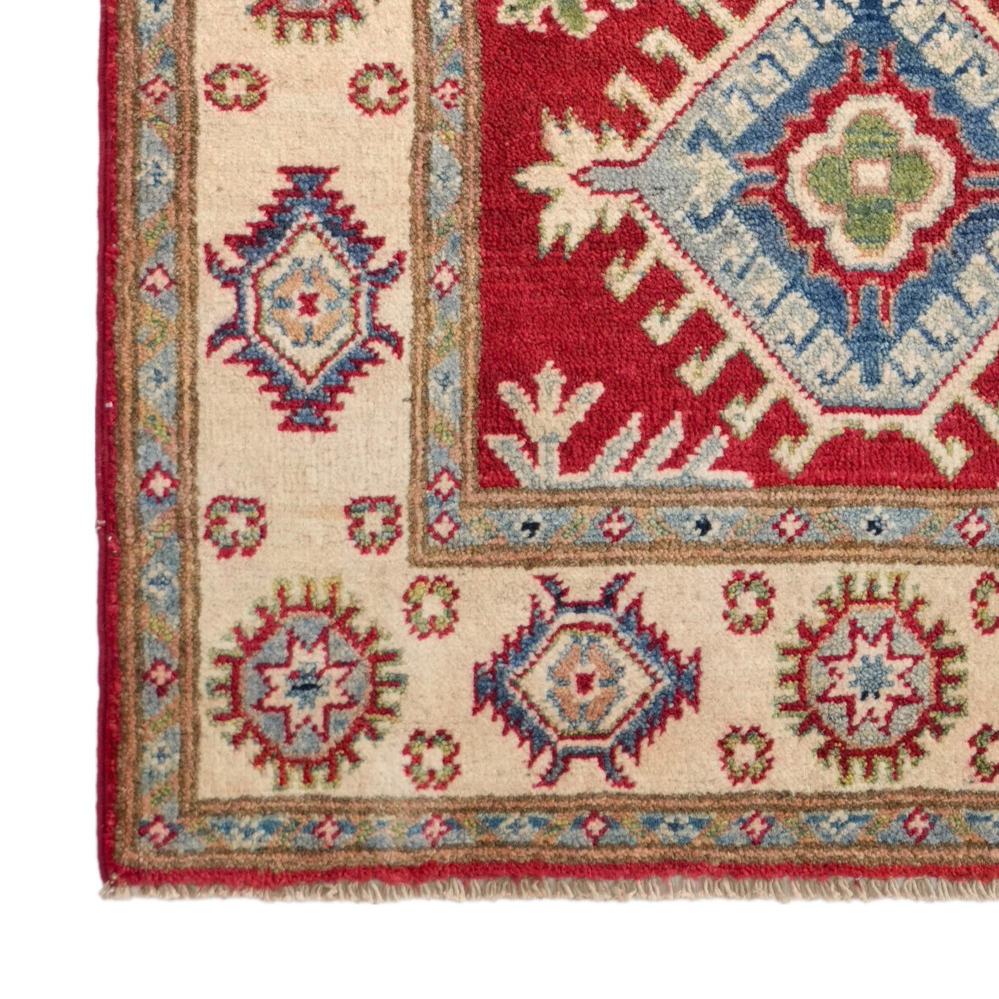 2' 8 x 4' 4 Hand Knotted Kazak Rug