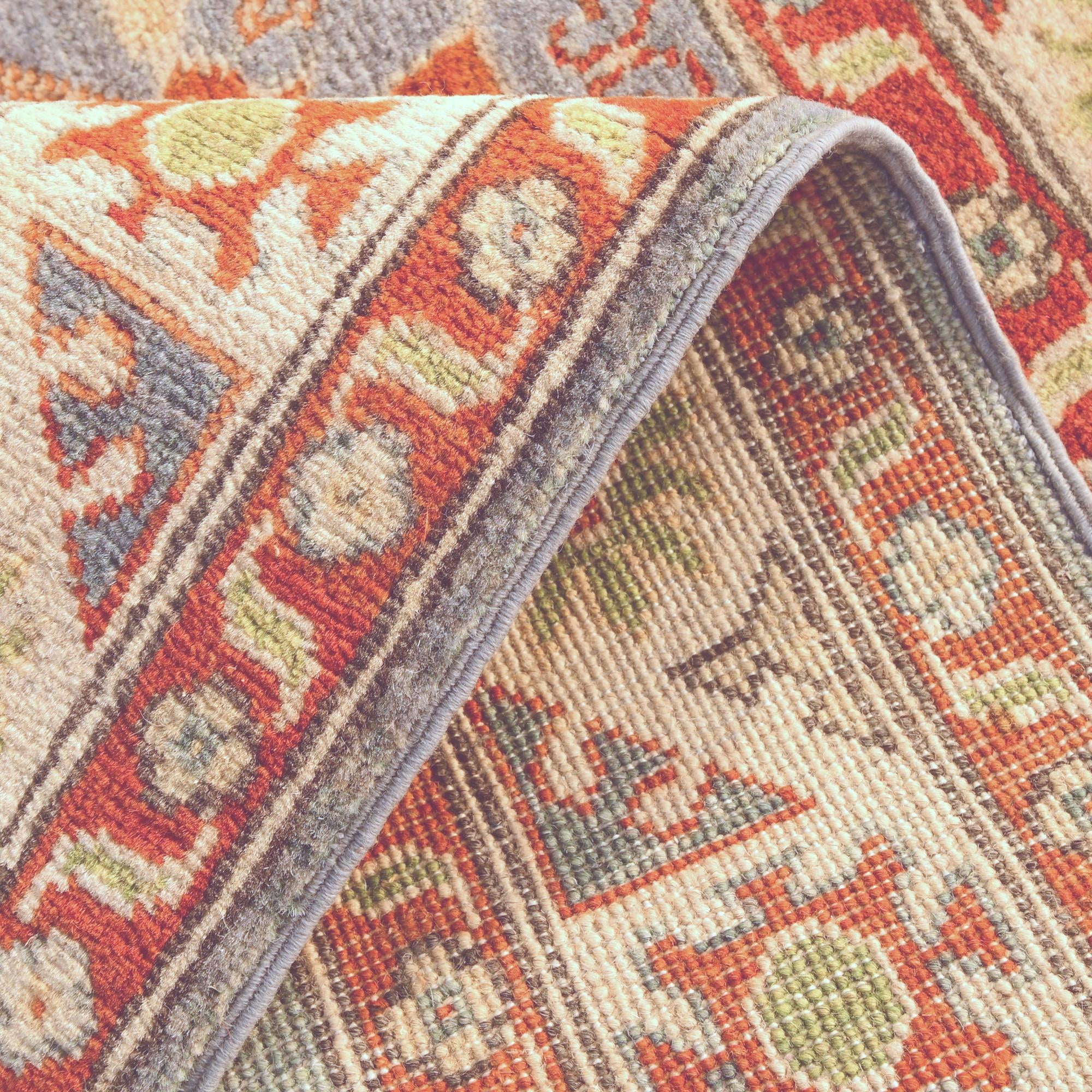 2' 9 x 4' 1 Hand Knotted Kazak Rug