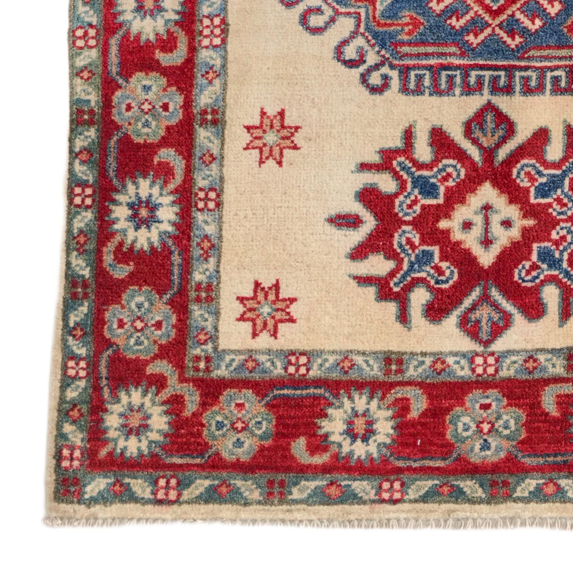 2' 9 x 3' 10 Hand Knotted Kazak Rug