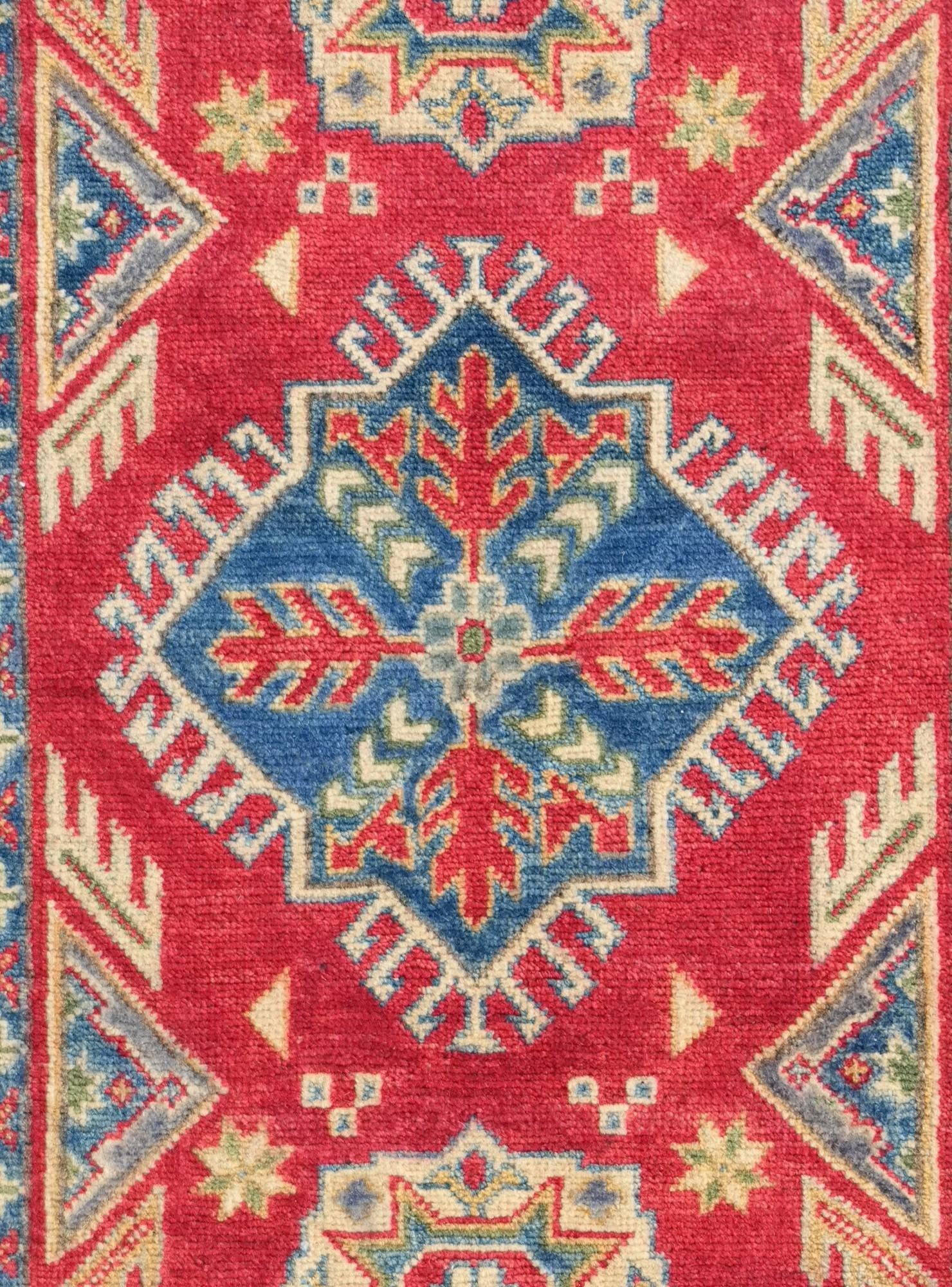 2' 9 x 4' 1 Hand Knotted Kazak Rug